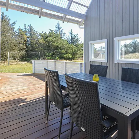 3 Bedroom Awesome In